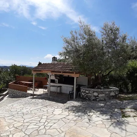 Vakantiehuis Korakias Seaview Yénion