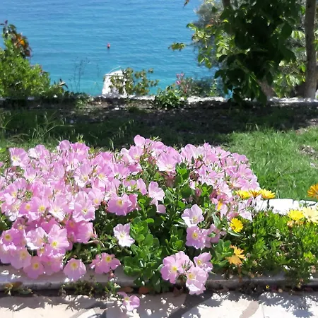 Feriehus Korakias Seaview *