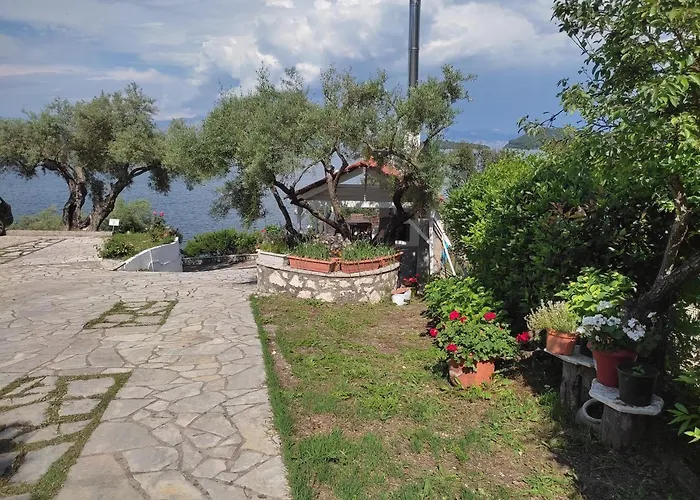 Korakias Seaview بيت للعطل Yénion