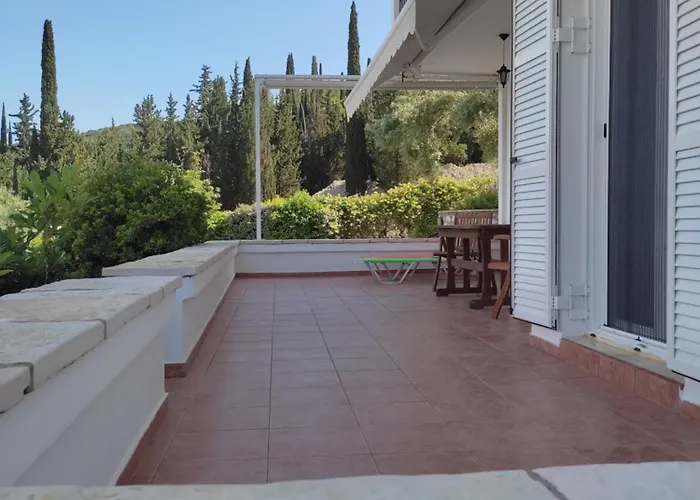 بيت للعطل Korakias Seaview Yénion